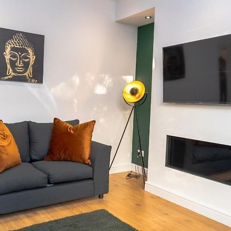 Вілла Charming York House- Walking Distance To Town Centre Екстер'єр фото