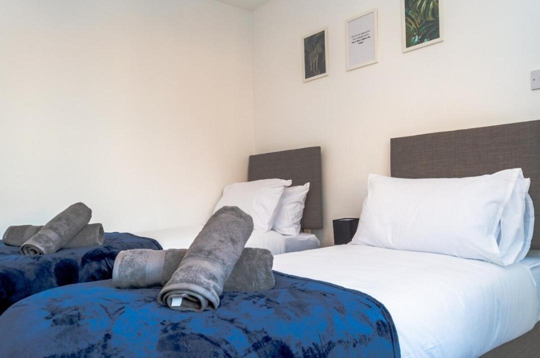 Вілла Charming York House- Walking Distance To Town Centre Екстер'єр фото
